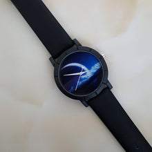 2017 Creative Angel Wings Pattern Personality Female Starry Sky Space Watch Unique Crescent Shape Second Hand Watch